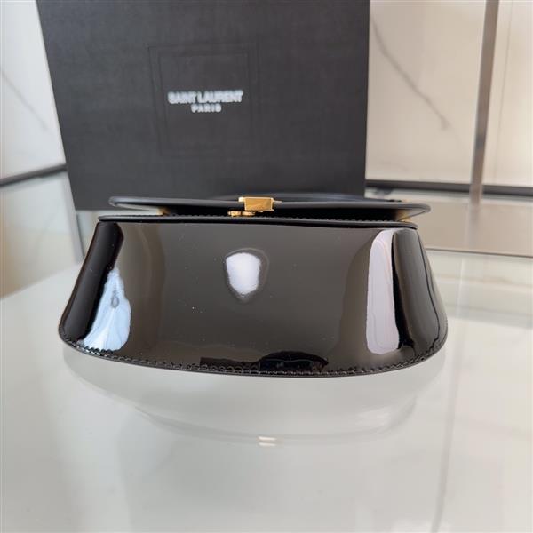 2026224192626587 800